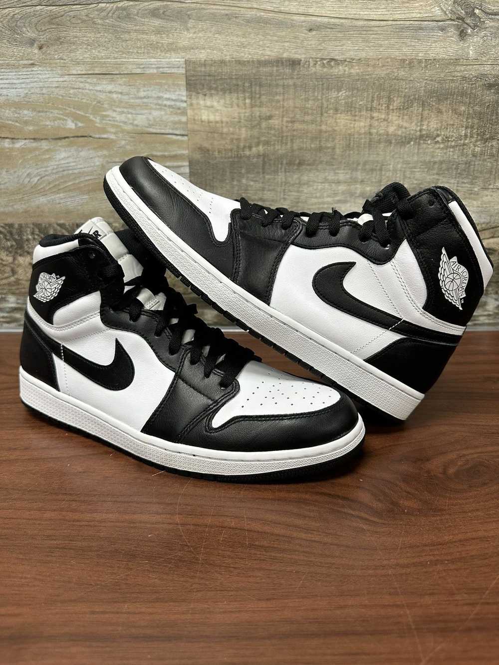 Jordan Brand Jordan 1 High White/Black Size 12 - image 1