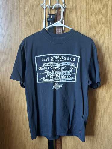 Levis vintage clothing tshirt - Gem Levis vintage clothing tshirt - Gem