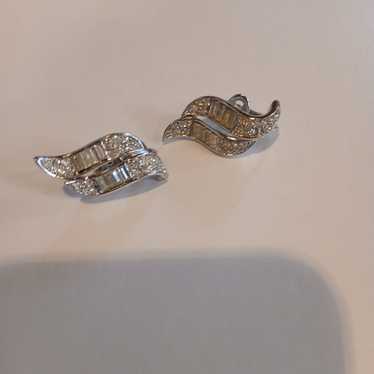 Earrings Trifari crystal clip vintage - image 1