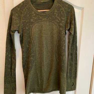 Lululemon Swiftly Tech In Olive - image 1