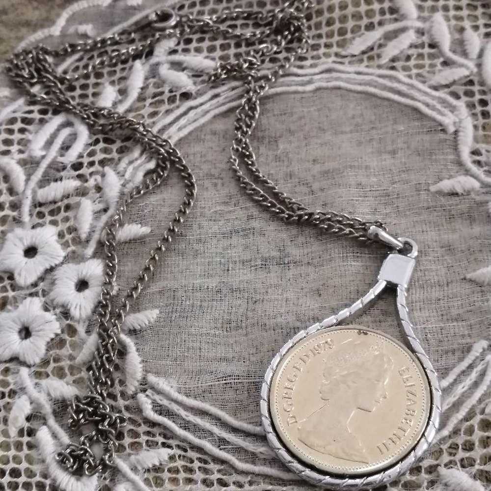 Coin necklace 2 pence 1979 vintage. - image 4