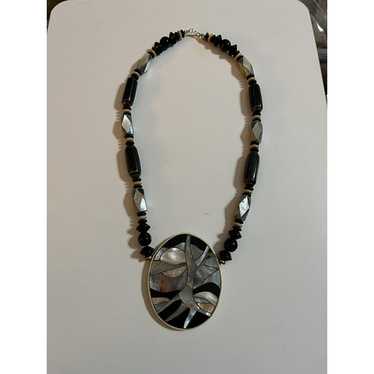 Lee Sands 18 Inch Necklace 70s Abalone Mother of … - image 1