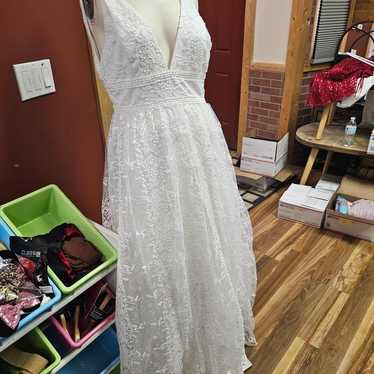 White Lulus wedding or engagement dress NWOT