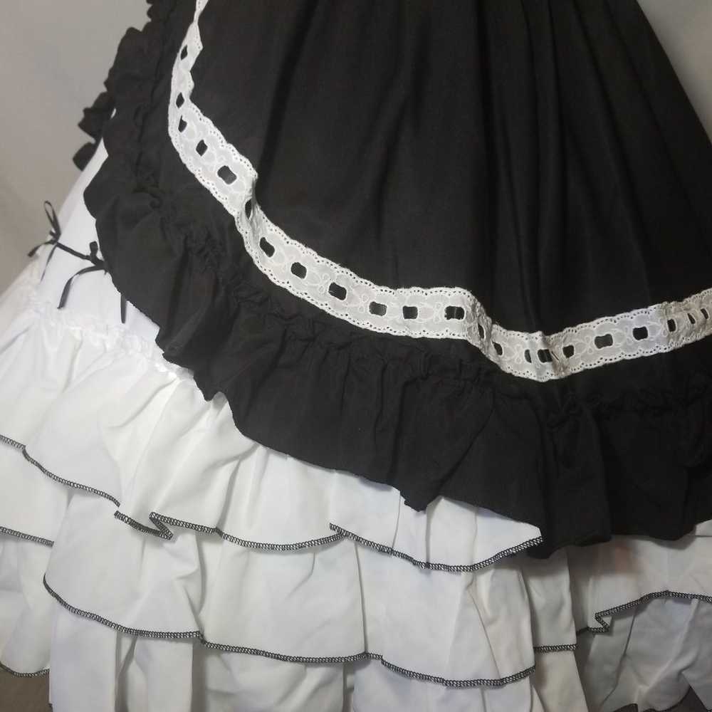 Gothic Lolita Size L Black & White Jumper Skirt D… - image 11