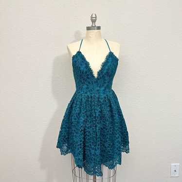 NWOT NBD REVOLVE Strappy Crossback Lace Mini Dres… - image 1