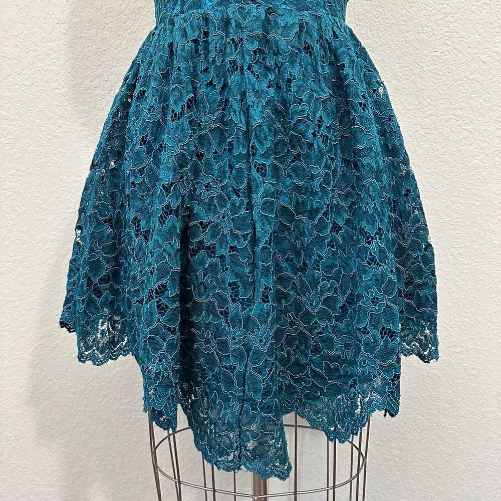 NWOT NBD REVOLVE Strappy Crossback Lace Mini Dres… - image 3