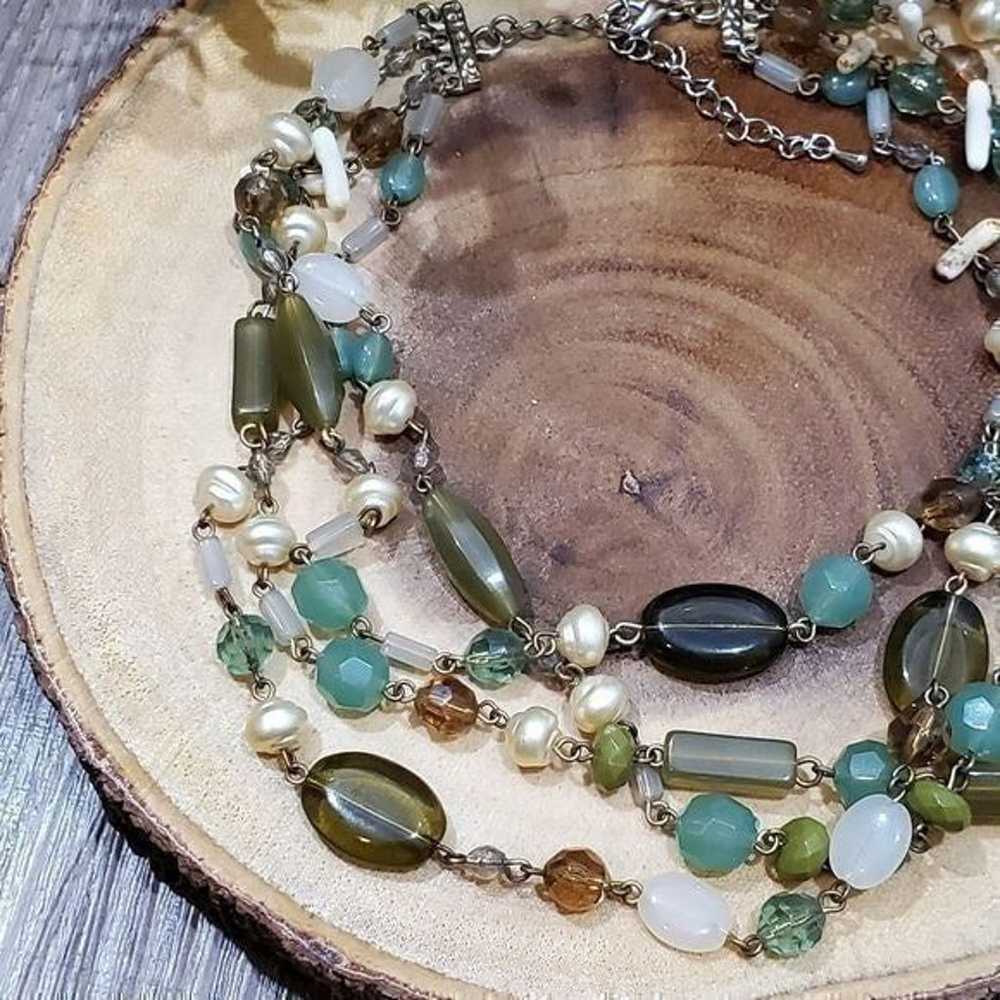 Vintage multi strand green beaded necklace - image 3