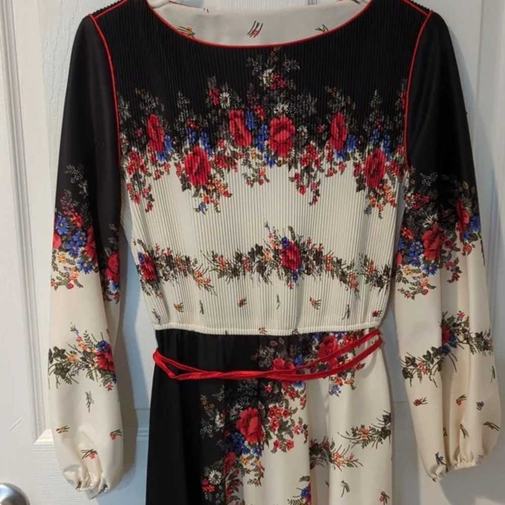 Floral Long Sleeve Dress - image 2