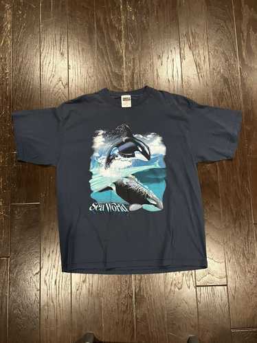 Streetwear × Vintage Seaworld Keiko