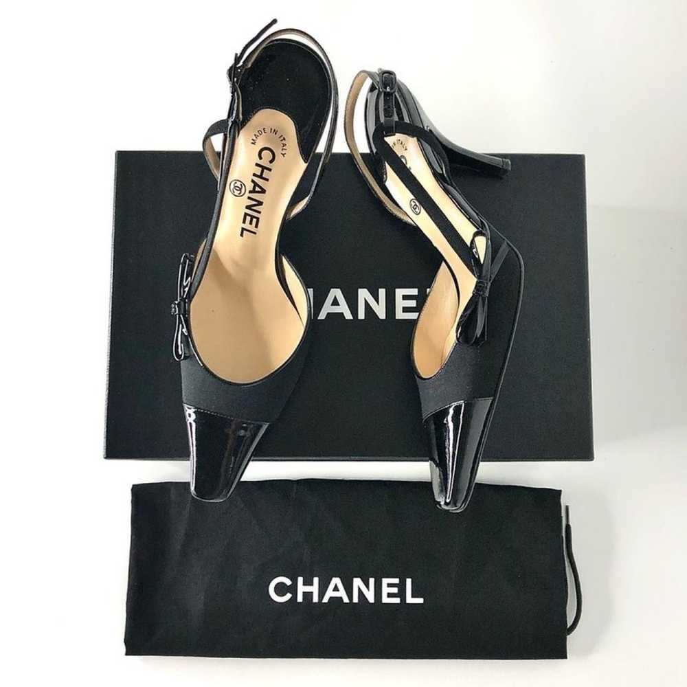 Chanel Slingback patent leather sandal - image 2