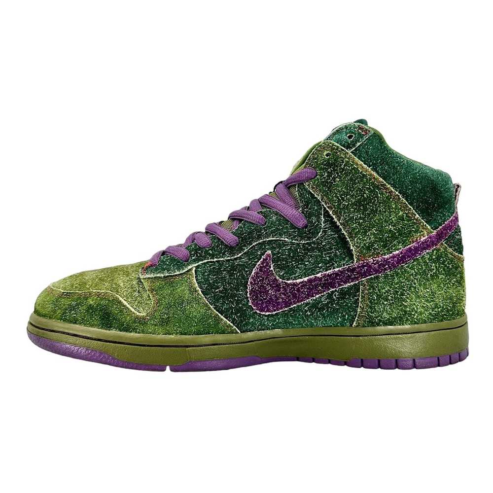 Nike SB Dunk High Skunk 420 - image 4