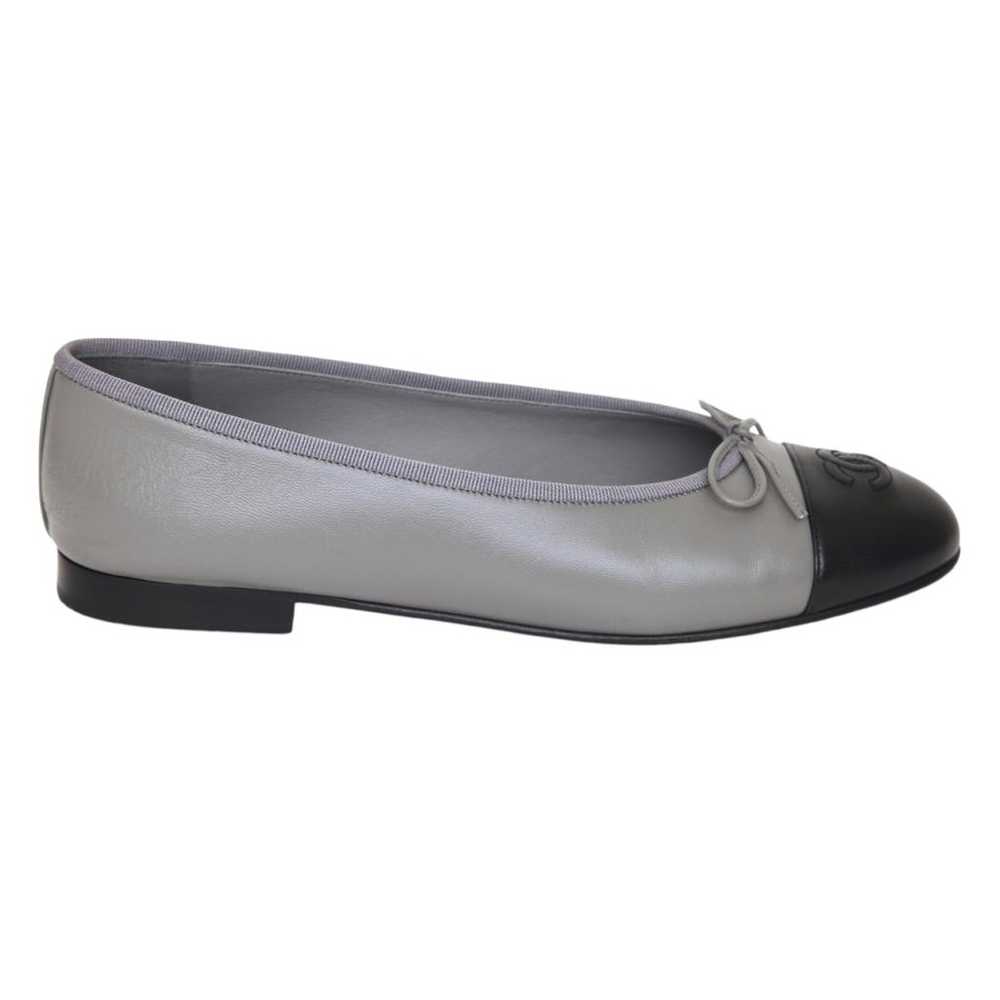 Chanel Leather ballet flats - image 2