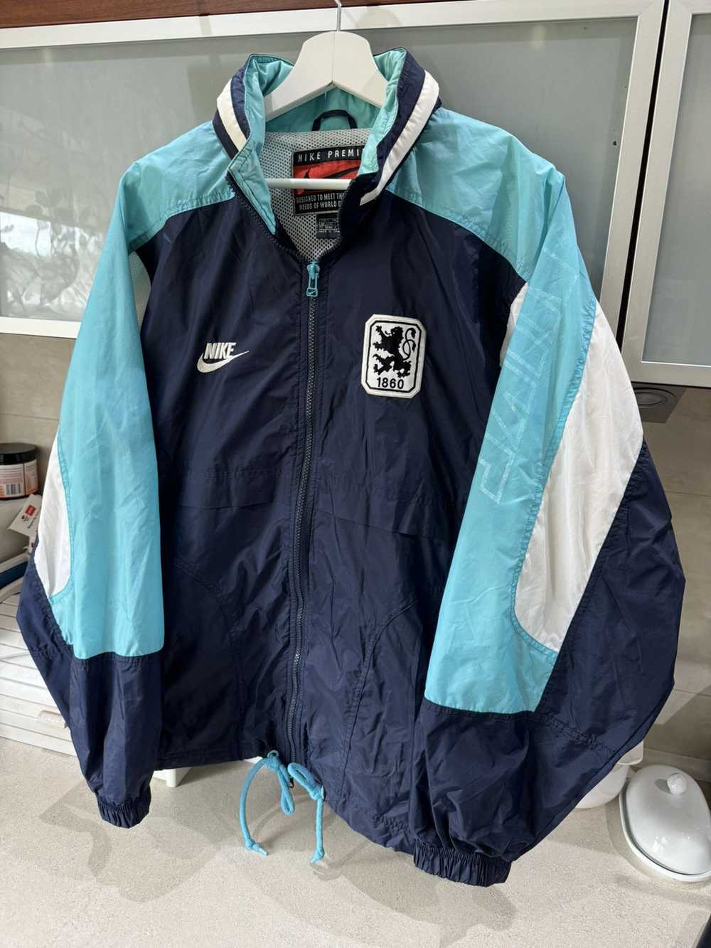 nike-soccer-jersey-vintage-
