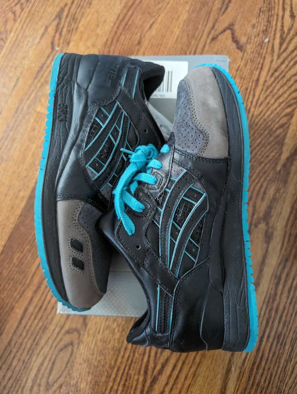 Kith × Ronnie Fieg Asics gel lyte III leatherback… - image 4