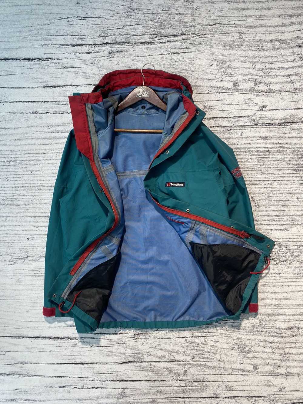 Berghaus Berghaus England Vintage 90’s Green Stor… - image 5