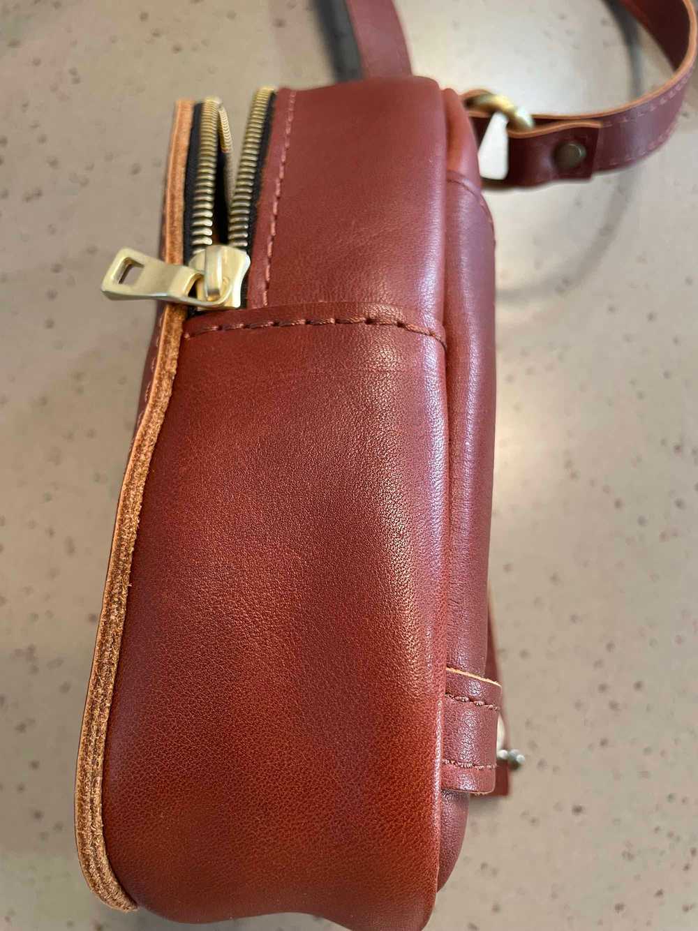 Portland Leather Sydney Sling Bag - image 3