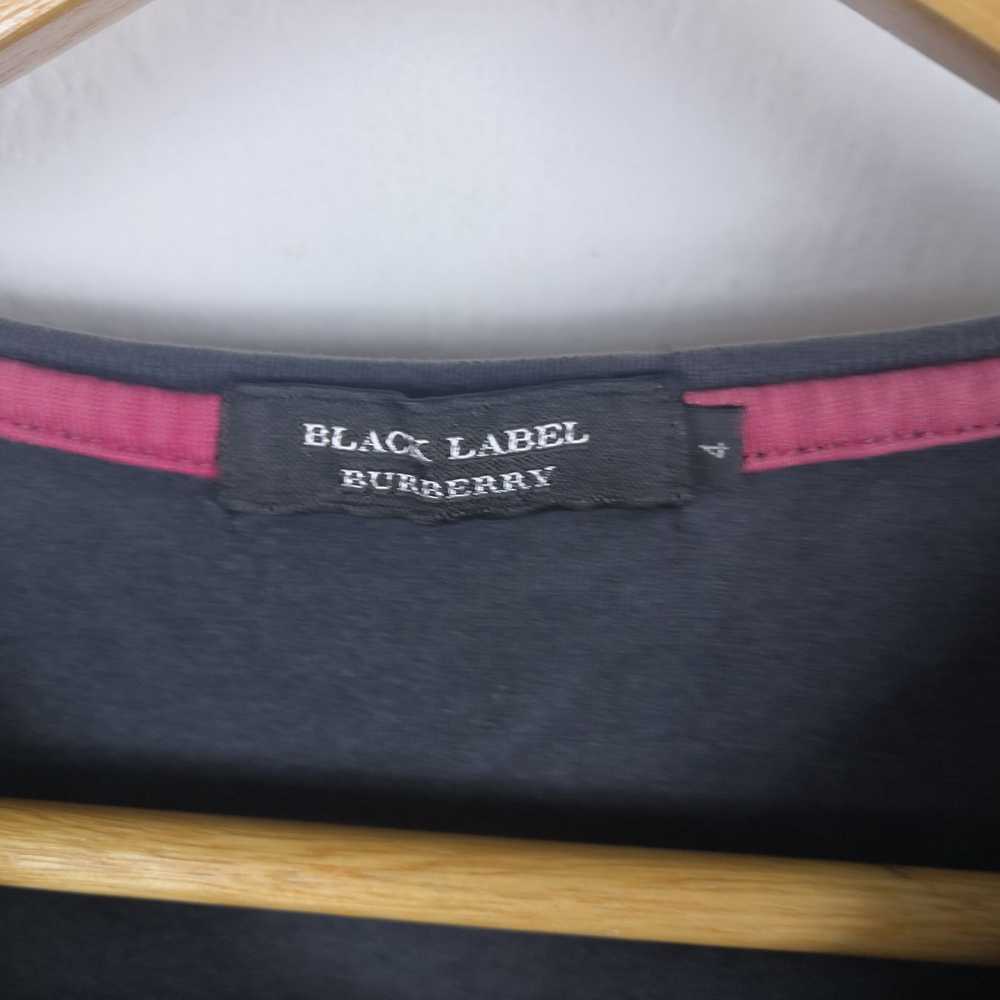 Burberry × Vintage Vintage Burberry T-Shirt Embro… - image 4