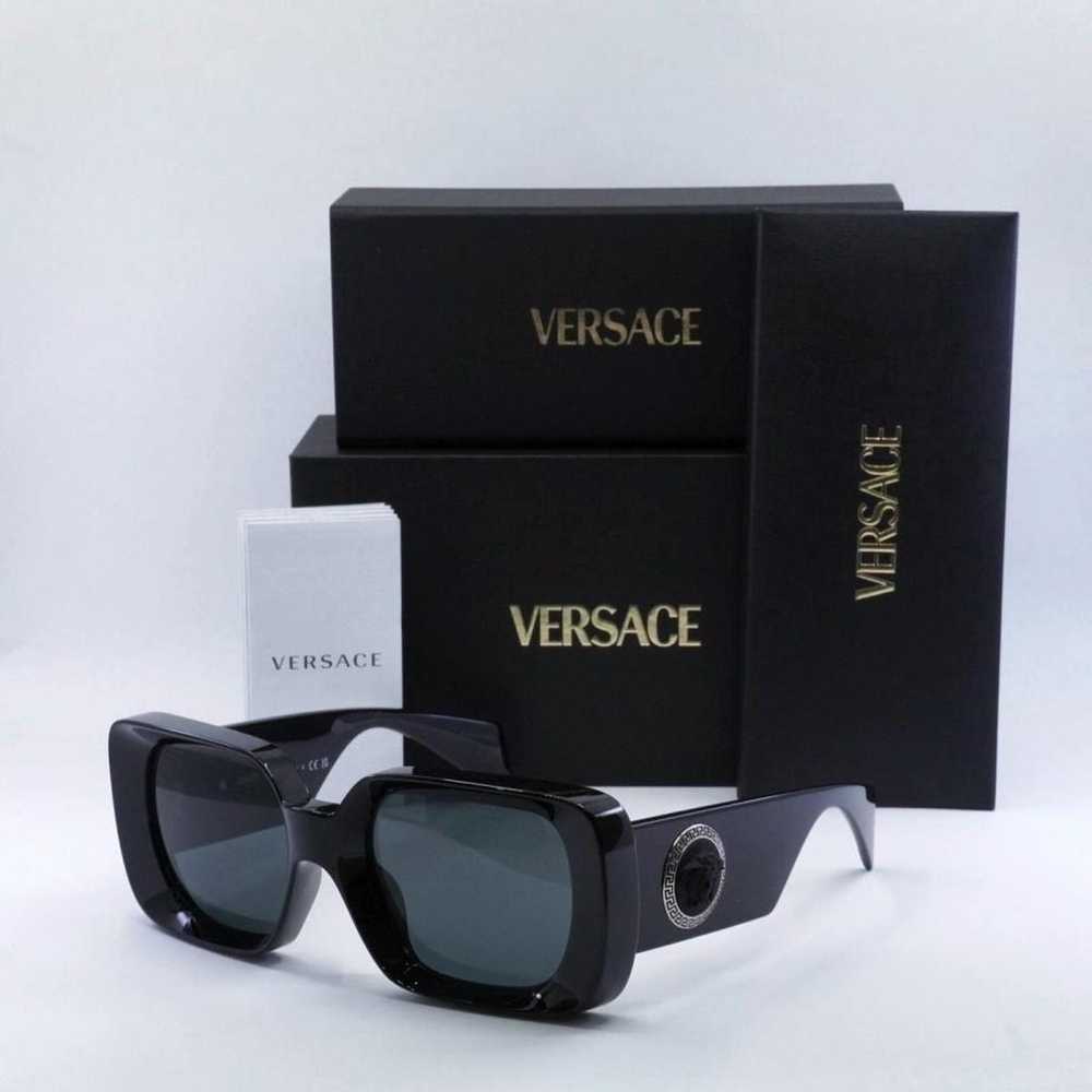 Versace Oversized sunglasses - image 2