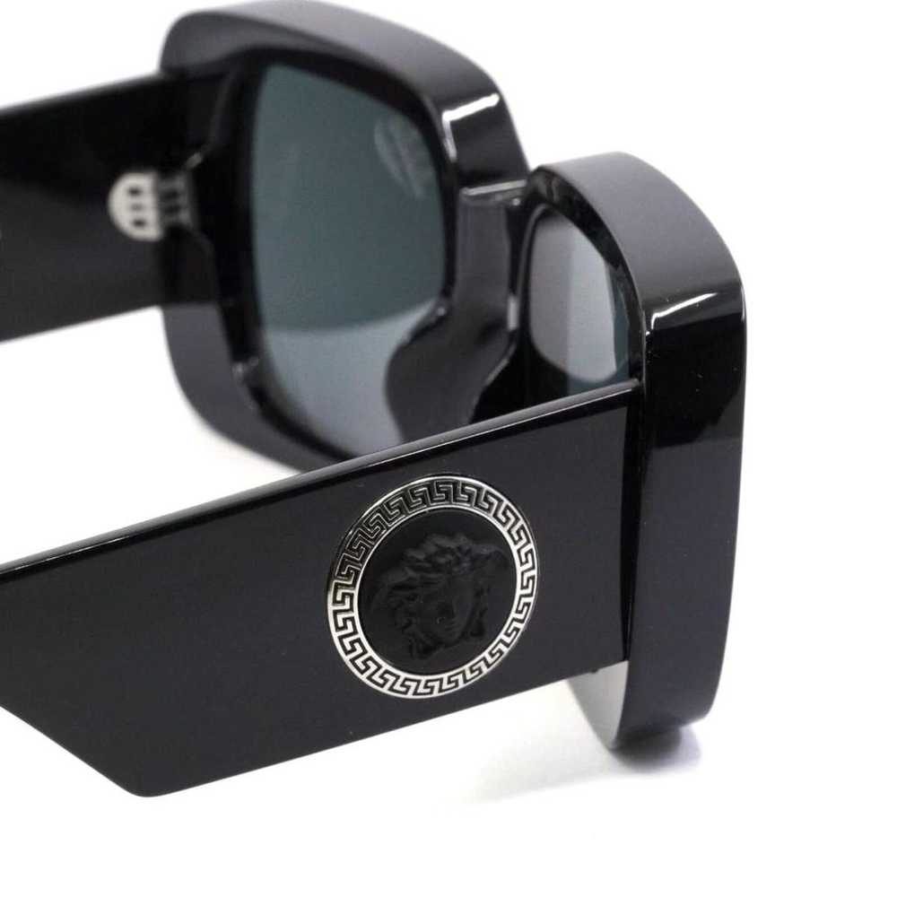 Versace Oversized sunglasses - image 6