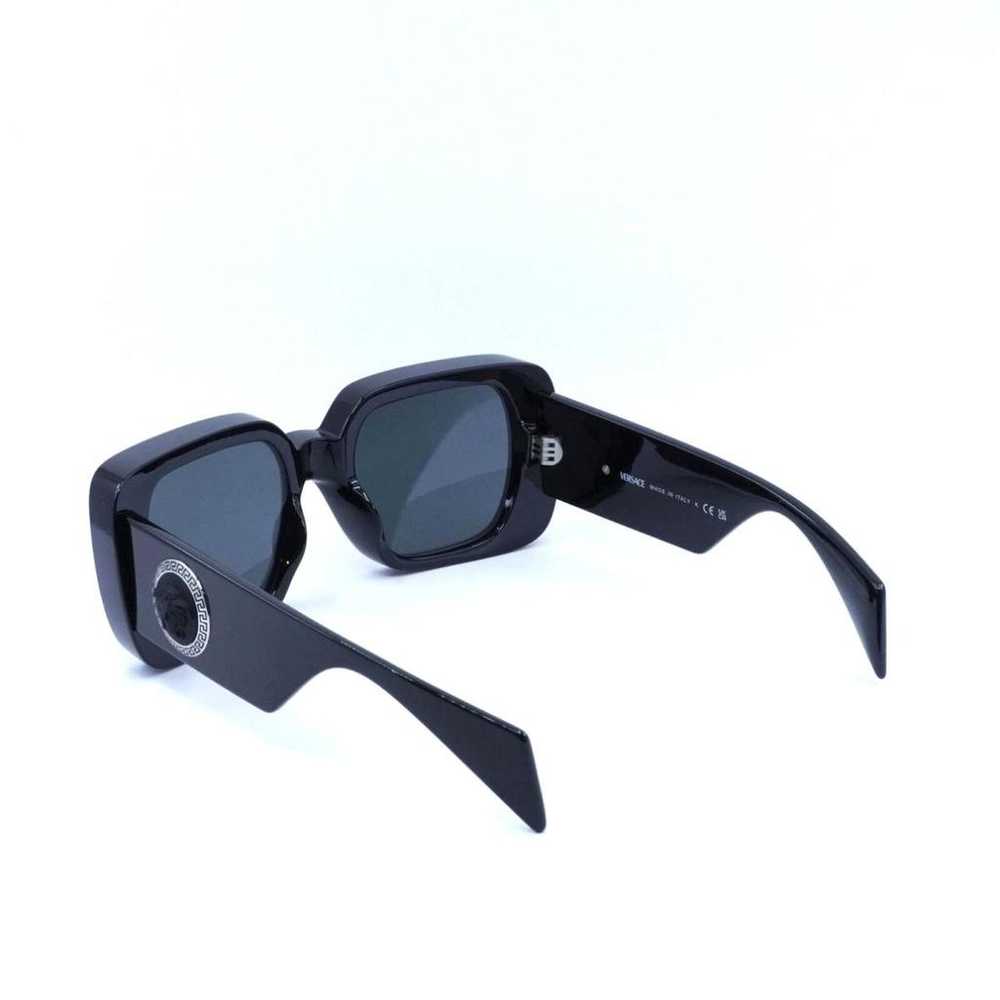 Versace Oversized sunglasses - image 7