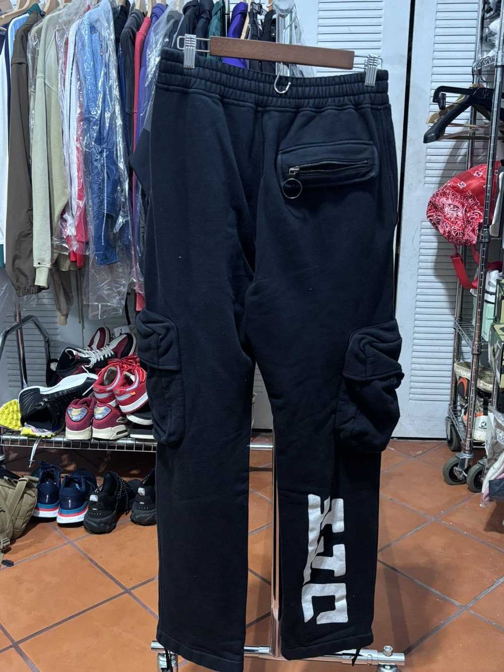 Off-White Off-White Cargo Black Pants - image 3