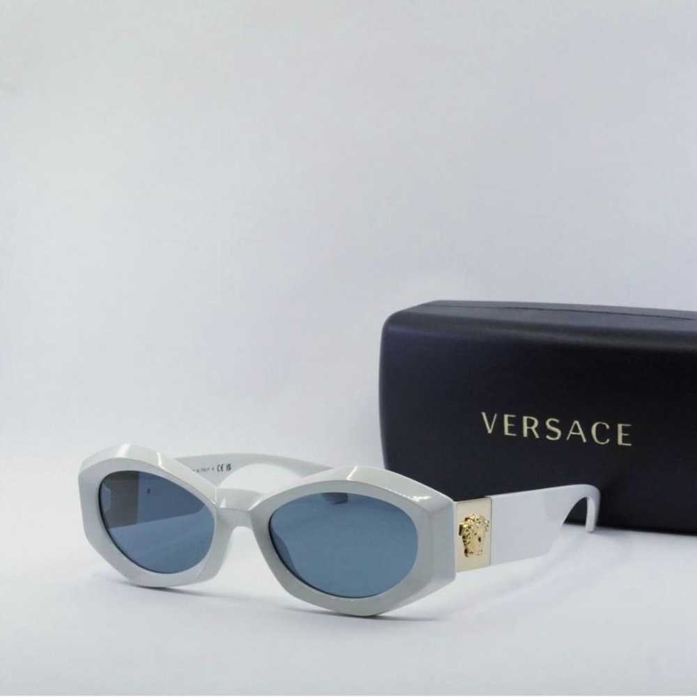 Versace Oversized sunglasses - image 3