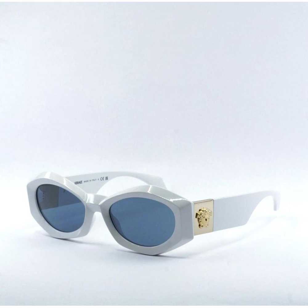 Versace Oversized sunglasses - image 8