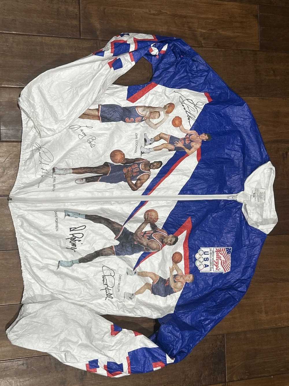 Vintage 1992 Dream Team USA Basketball Vintage Wi… - image 1