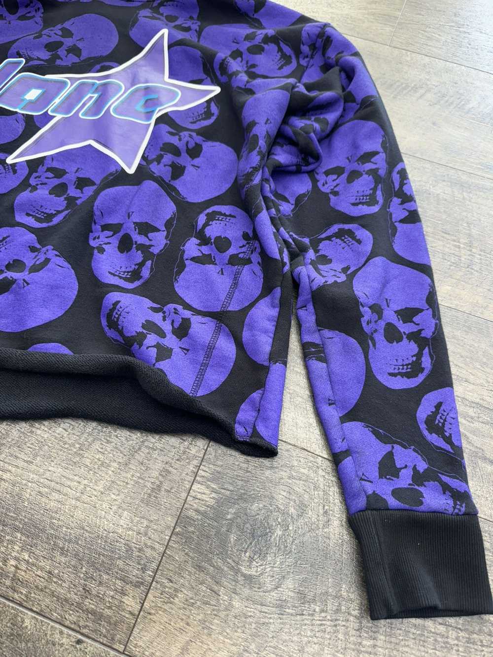 Vlone METRO FUSION CRYPT SKULLS OVERSIZED HOODIE … - image 6