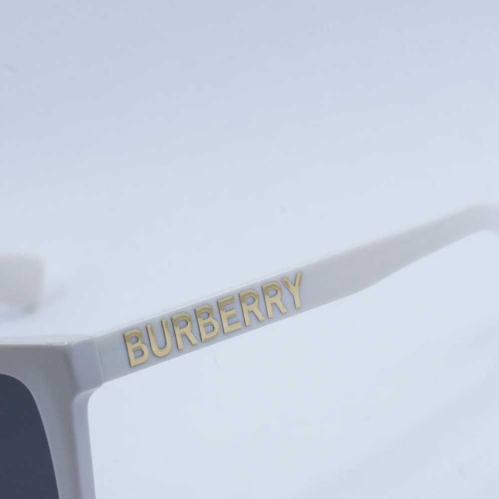 Burberry Sunglasses - image 4