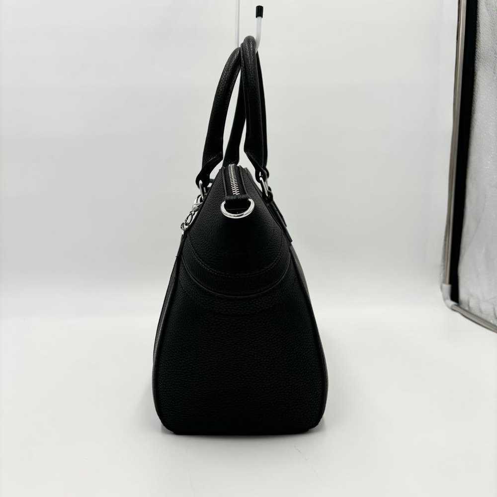 Brand new item: GUESS shoulder handbag in black w… - image 8