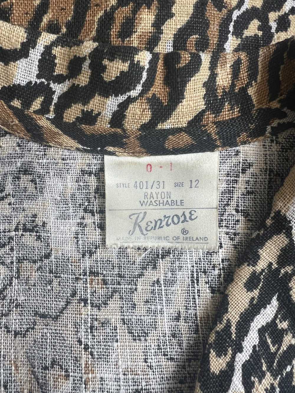 1970s Kenrose Leopard Print Belted Dress - image 7