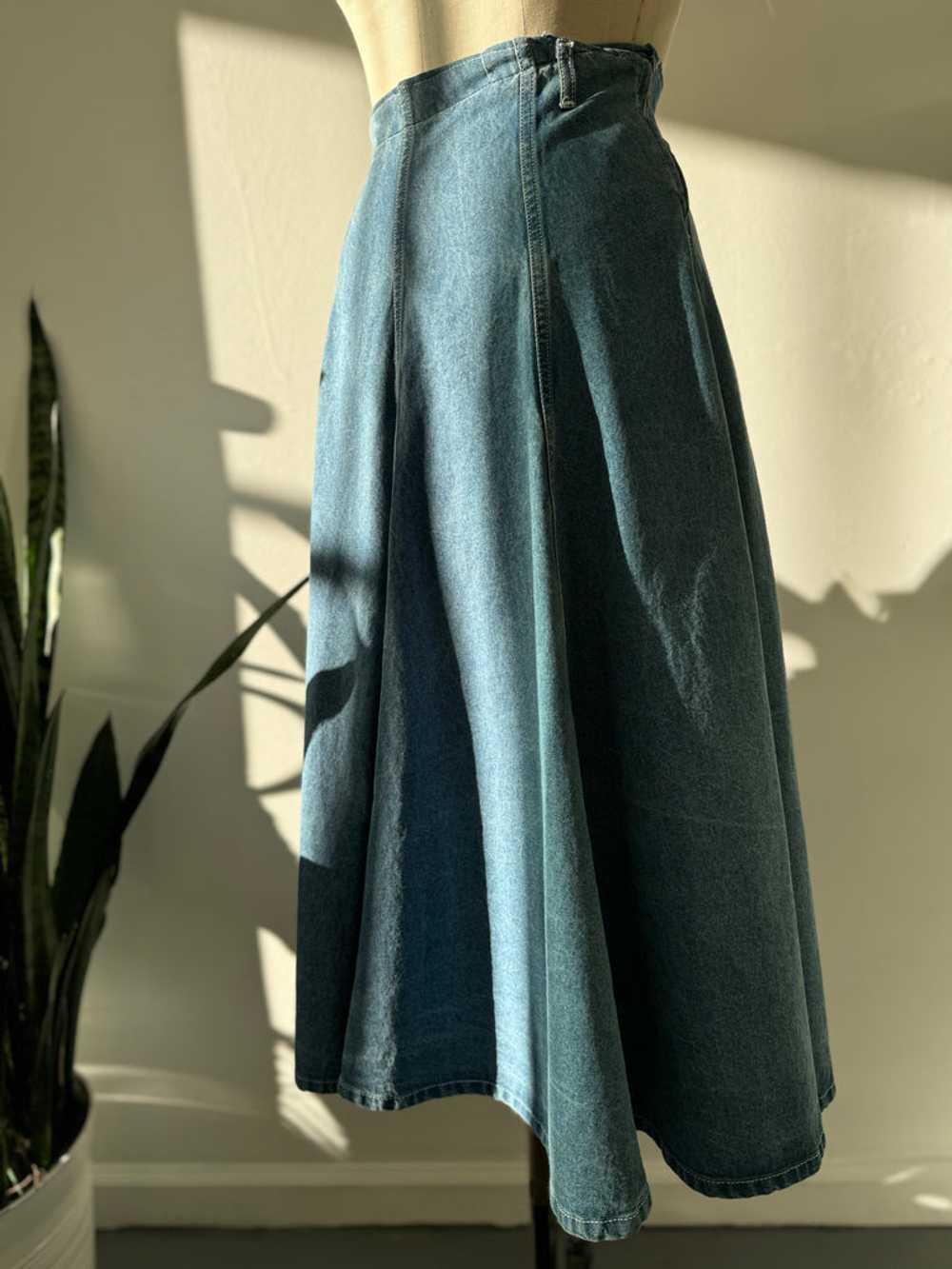 Vintage Liz Wear denim skirt - image 2