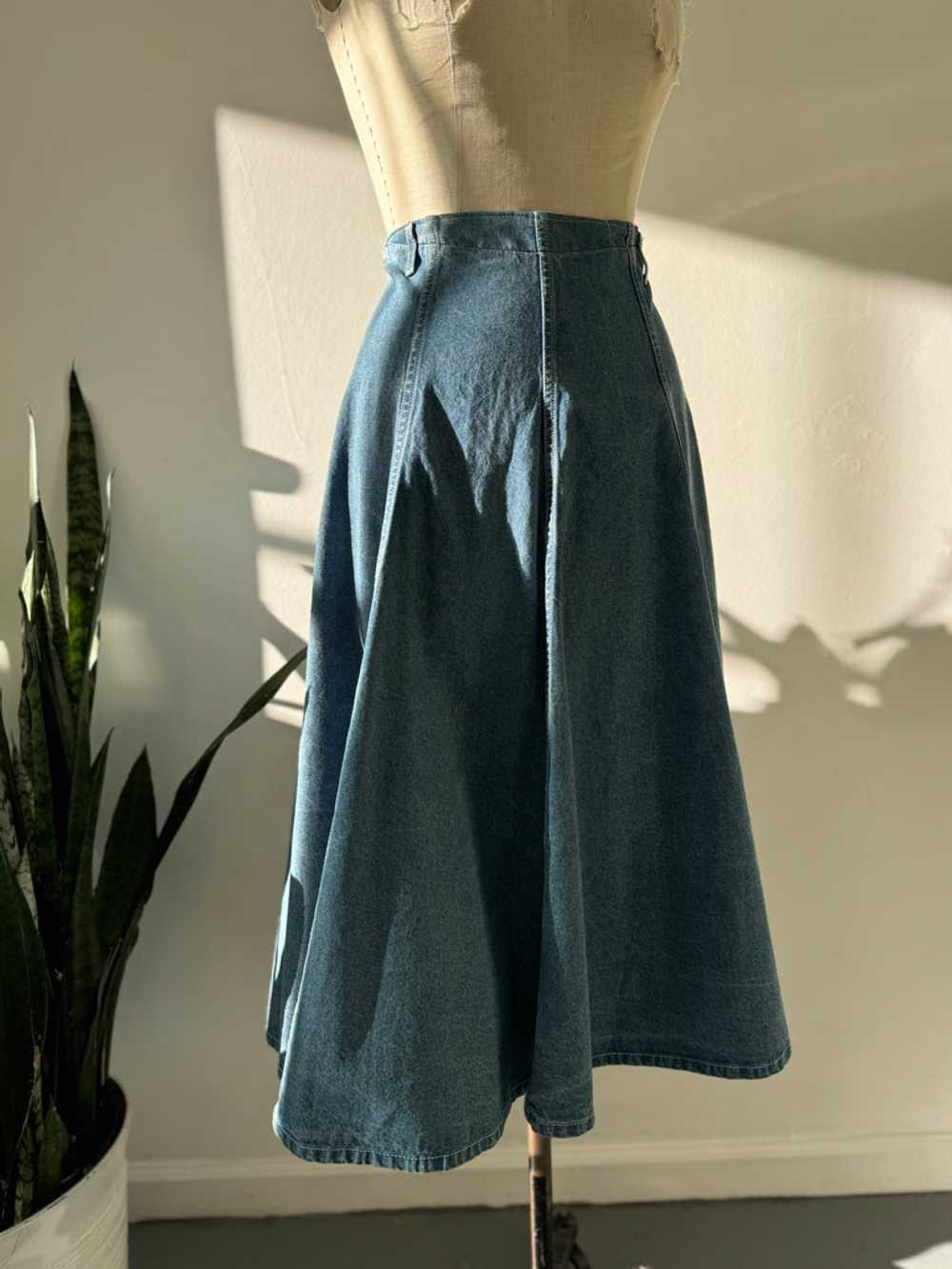 Vintage Liz Wear denim skirt - image 4