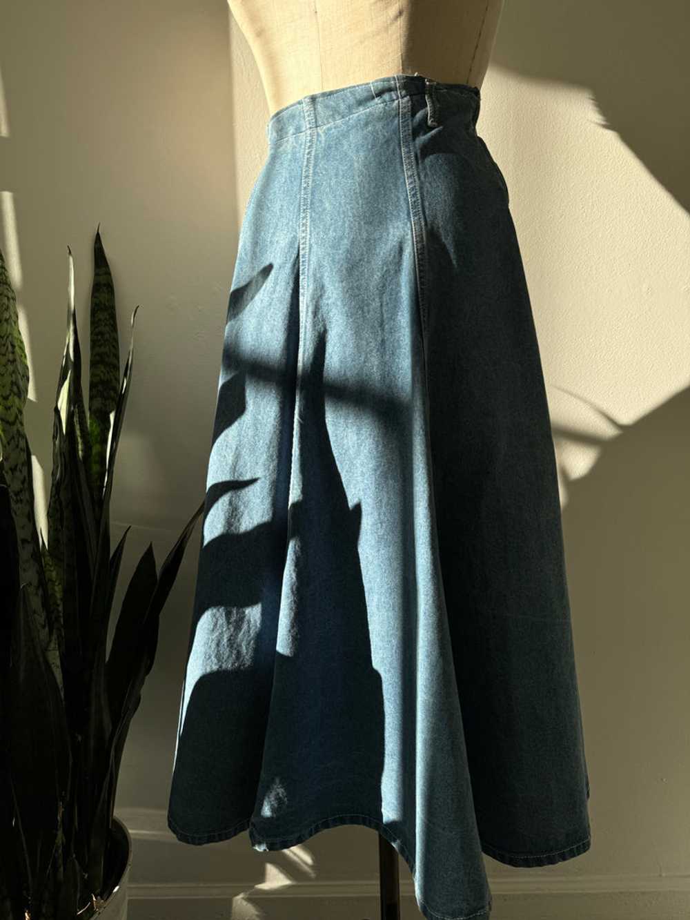 Vintage Liz Wear denim skirt - image 8