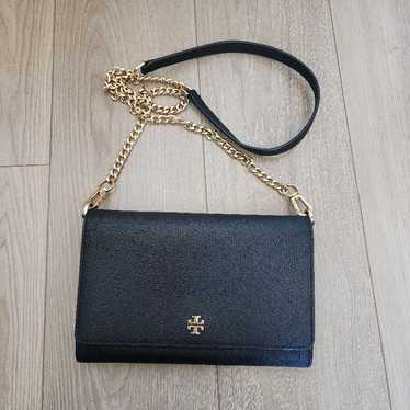 Tory Burch Wallet Shoulder Bag.