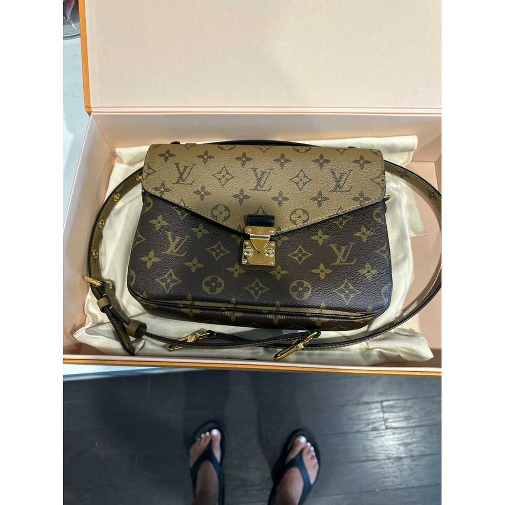 Louis Vuitton Metis leather crossbody bag - image 8