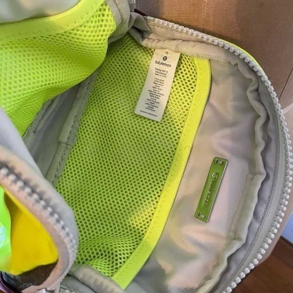 LULULEMON | everywhere belt bag neon multicolor - image 7