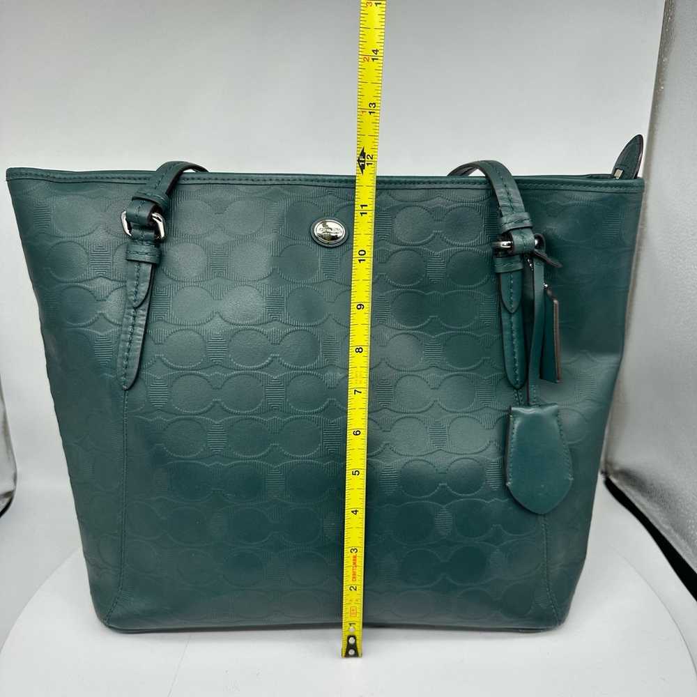 Coach Peyton Signature Hunter Green Embossed Zip … - image 10