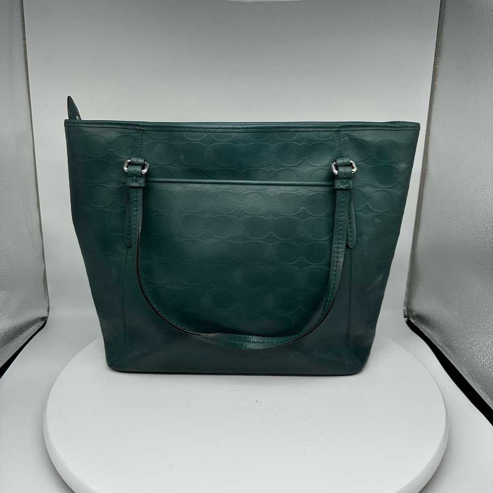 Coach Peyton Signature Hunter Green Embossed Zip … - image 7