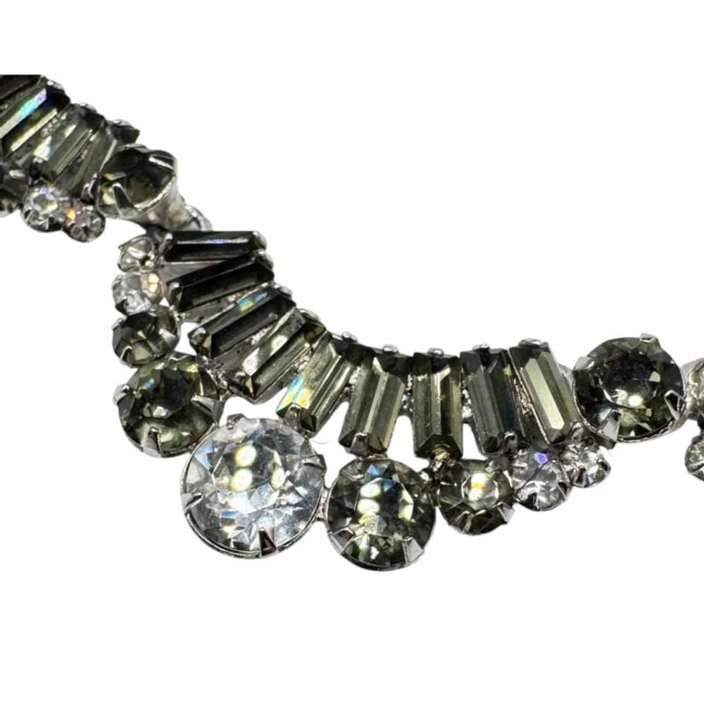 Hattie Carnegie Gray and Clear Rhinestone Necklace - image 7