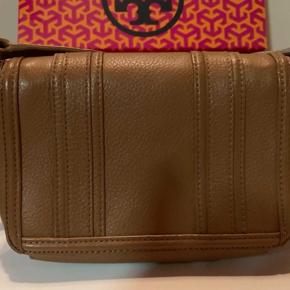 Tory Burch Handbag, Crossbody Purse, 8 by 5, Ipho… - image 7