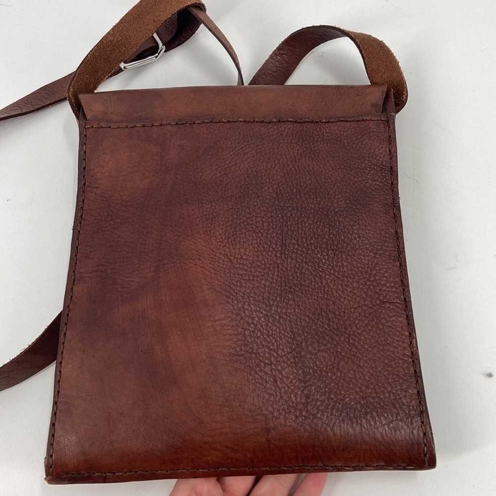 Handmade brown leather crossbody bag - image 5