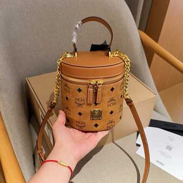 Round Bucket Bag - image 1