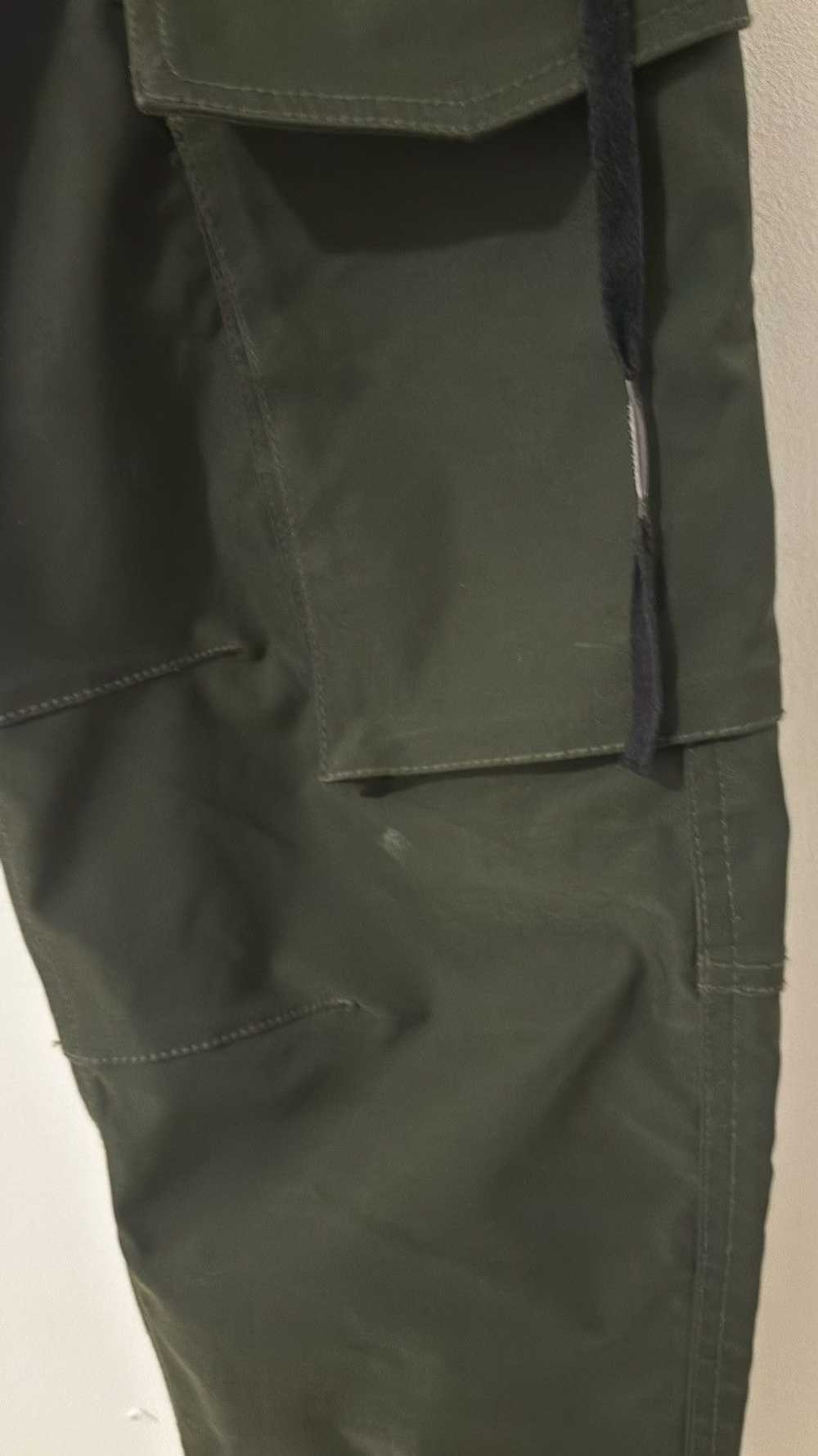 Team Cozy Team Cozy Cargo pants in Olive Green - image 5