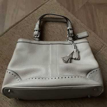 Excellent condition COACH handbag.