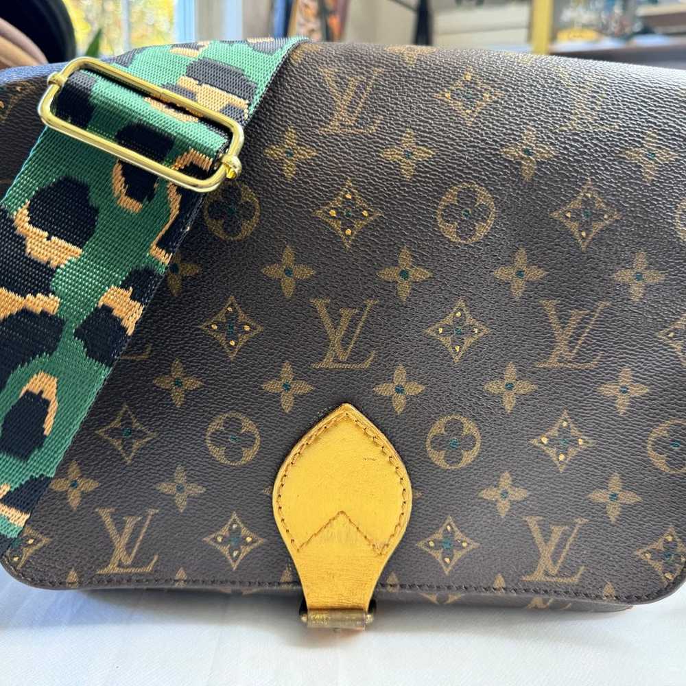 Louis Vuitton - image 6