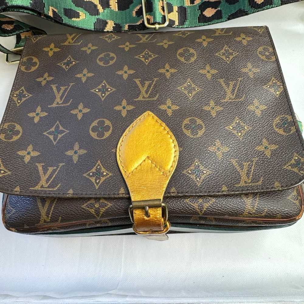 Louis Vuitton - image 7