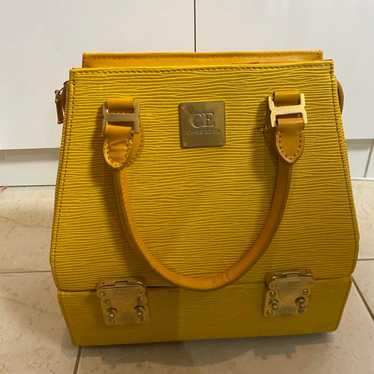 Yellow high-quality bag - image 1