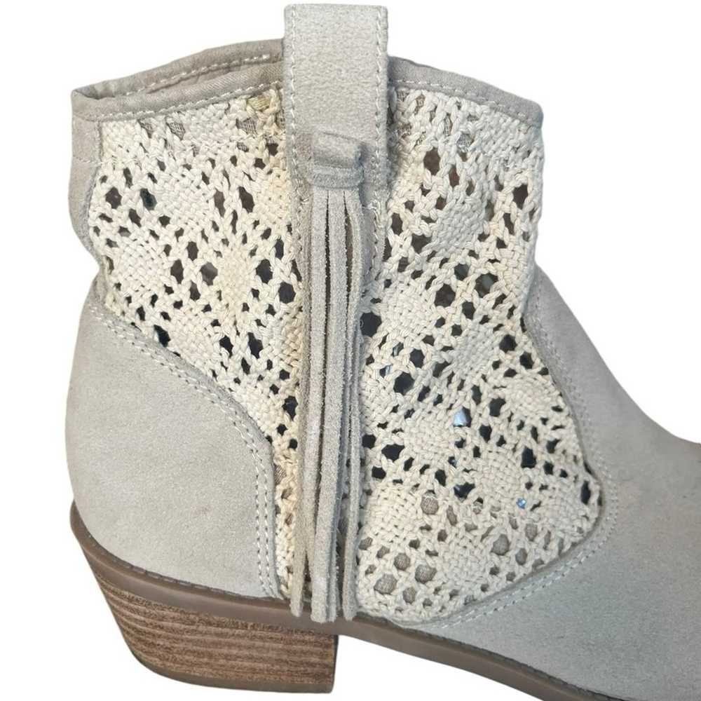 AMERICAN EAGLE Suede & Crochet Lace Ankle Boots T… - image 6